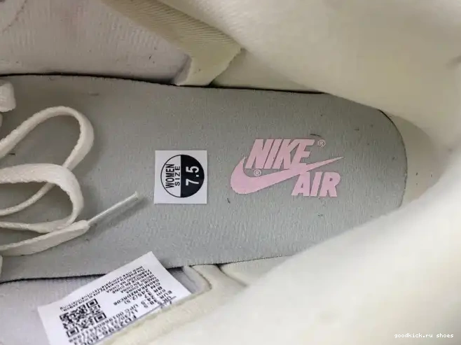 Washed Pink (Women's) FD2596-600 Retro 1 OG High Air Jordan 0418
